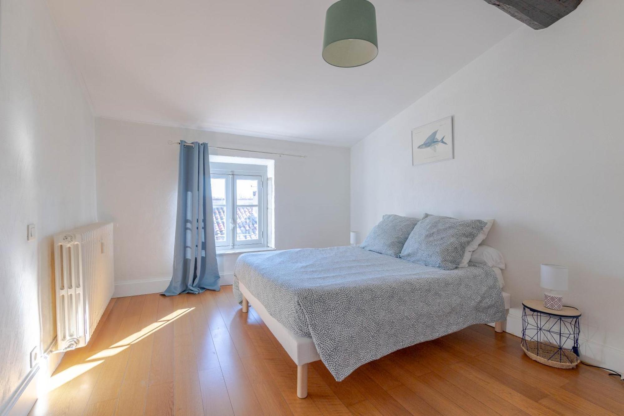 Bel Appartement Avec Cour Au Coeur De La Bastide Carcassonne Ngoại thất bức ảnh